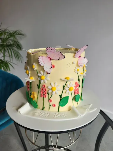 TortOla Cukiernia. Torty na zamówienie, Lody, Ciasta Jagodno